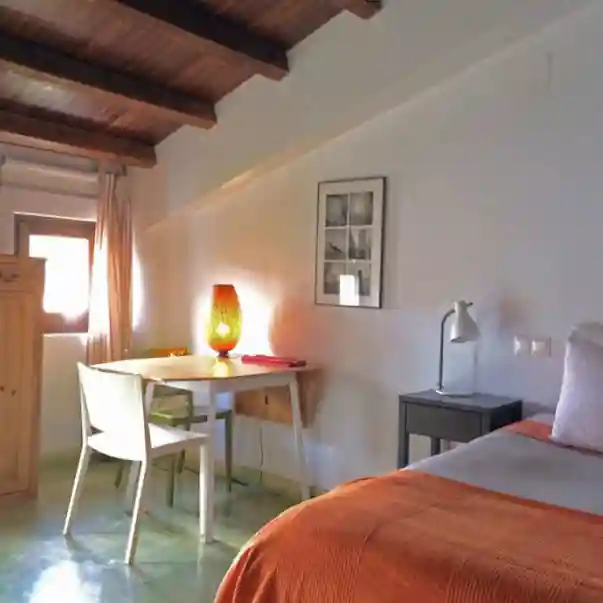 spanish yoga retreats- yoga hiking in Extremadura, Spain