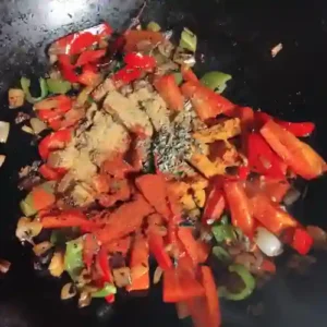 capsicums and ground spices as a base for making dopiza