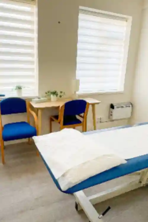 Clapham-Therapy-Room osteopathy cl;inic London: therapy room at the light centre, clapham:
